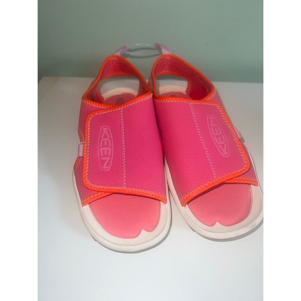 Keen Kids Sandals in pink size 3